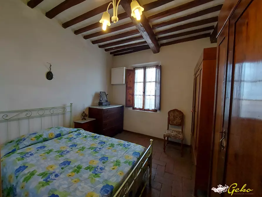 Immagine 7 di Appartamento in vendita  a San Gimignano