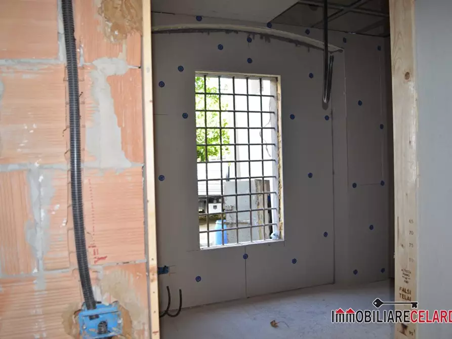 Immagine 2 di Appartamento in vendita  a Poggibonsi