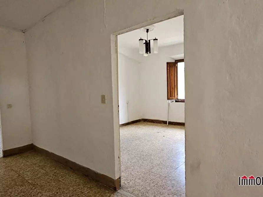 Immagine 2 di Appartamento in vendita  a Colle Di Val D'elsa