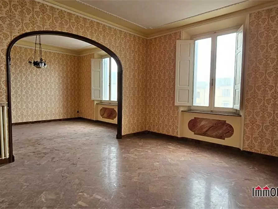 Immagine 2 di Appartamento in vendita  a Colle Di Val D'elsa