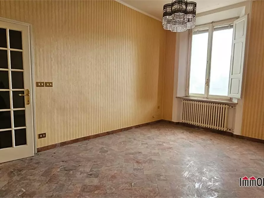 Immagine 6 di Appartamento in vendita  a Colle Di Val D'elsa