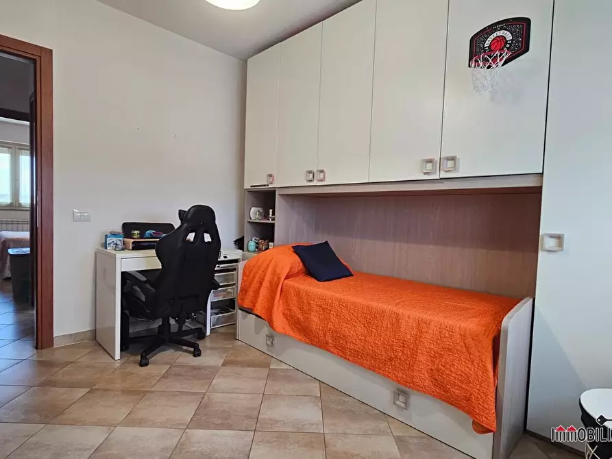 Immagine 7 di Appartamento in vendita  a Colle Di Val D'elsa