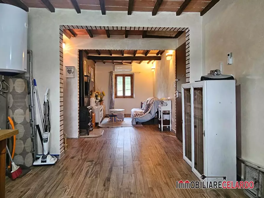 Immagine 5 di Appartamento in vendita  a Colle Di Val D'elsa