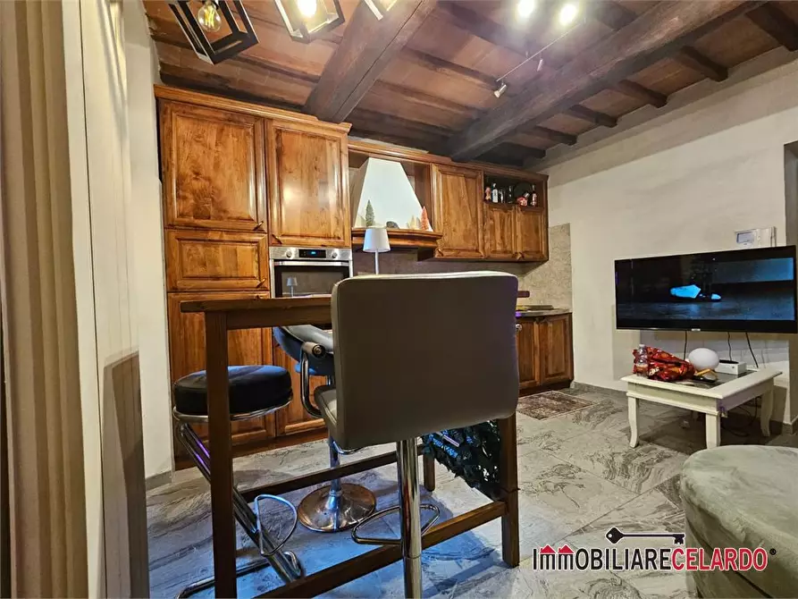 Immagine 7 di Appartamento in vendita  a Poggibonsi