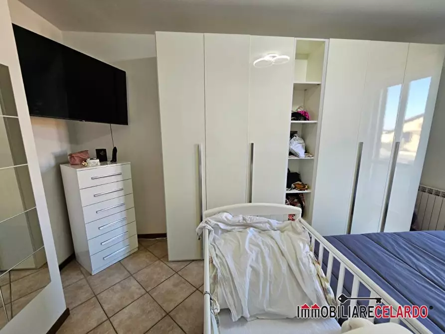 Immagine 8 di Appartamento in vendita  a Colle Di Val D'elsa