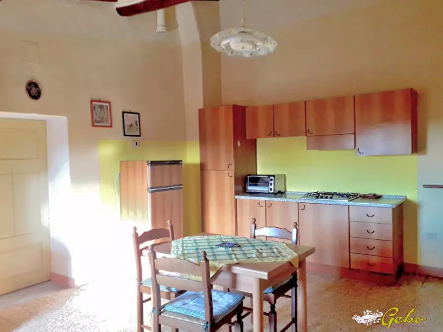 Immagine 7 di Appartamento in vendita  a San Gimignano