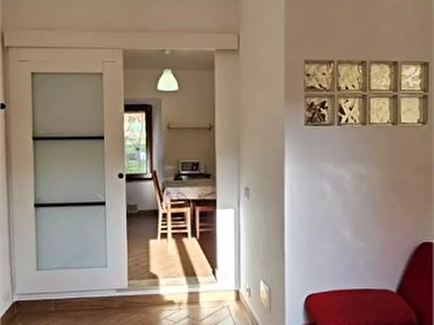 Immagine 7 di Appartamento in vendita  a Colle Di Val D'elsa