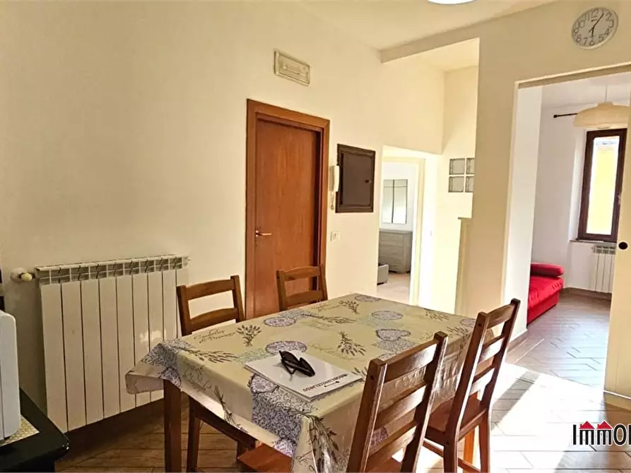 Immagine 3 di Appartamento in vendita  a Colle Di Val D'elsa