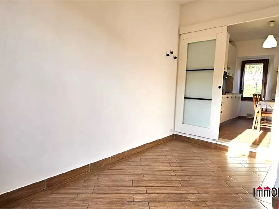 Immagine 8 di Appartamento in vendita  a Colle Di Val D'elsa