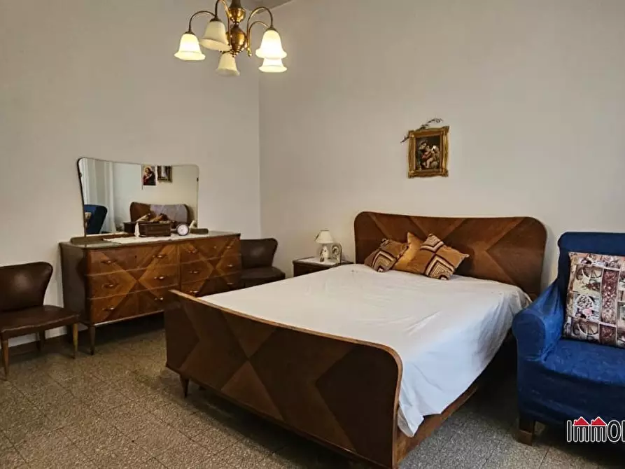 Immagine 8 di Appartamento in vendita  a Colle Di Val D'elsa