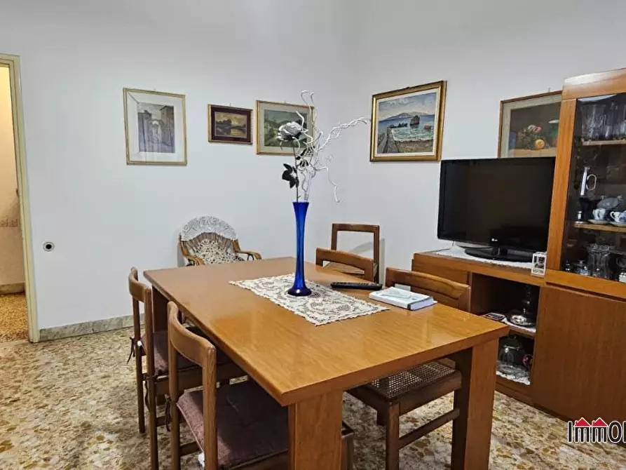 Immagine 3 di Appartamento in vendita  a Colle Di Val D'elsa