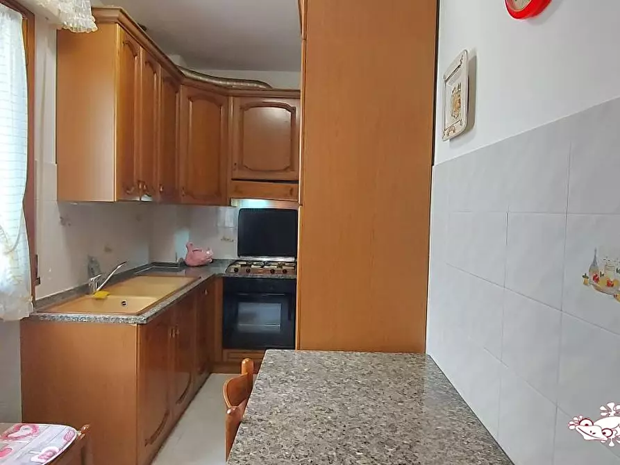 Immagine 6 di Appartamento in vendita  a San Gimignano