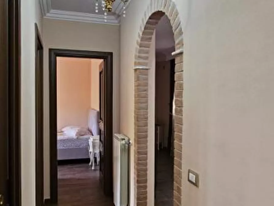 Immagine 8 di Appartamento in vendita  a Colle Di Val D'elsa