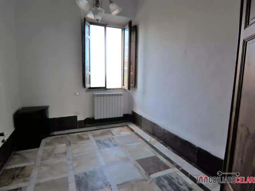 Immagine 4 di Appartamento in vendita  a Colle Di Val D'elsa