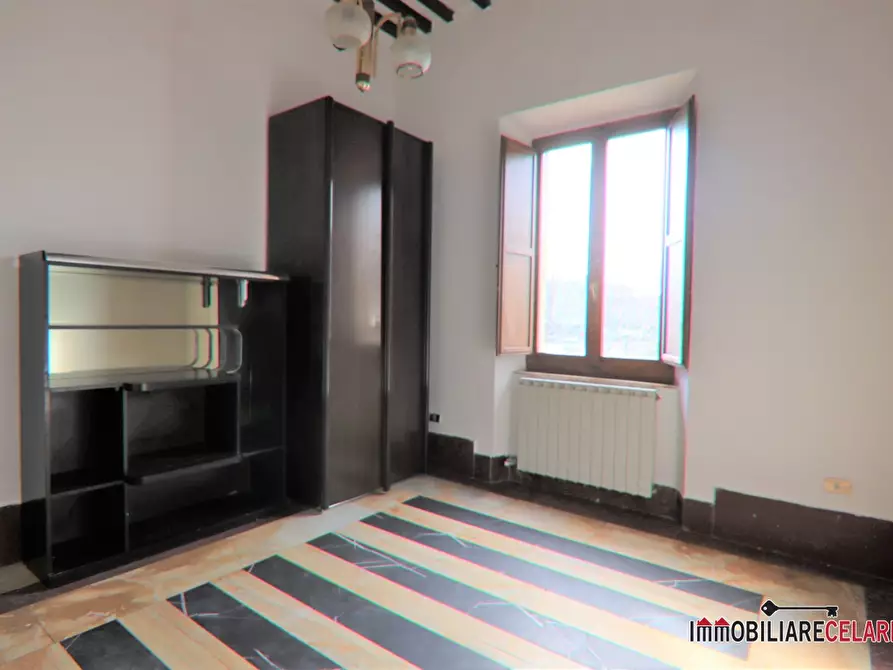 Immagine 7 di Appartamento in vendita  a Colle Di Val D'elsa