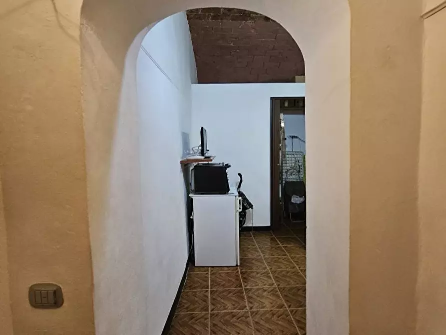 Immagine 10 di Appartamento in vendita  a Siena