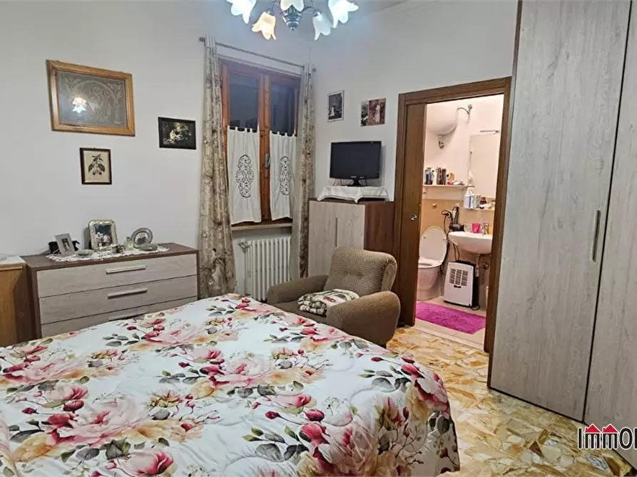 Immagine 9 di Appartamento in vendita  a Colle Di Val D'elsa