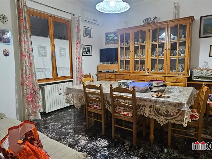 Immagine 5 di Appartamento in vendita  a Colle Di Val D'elsa