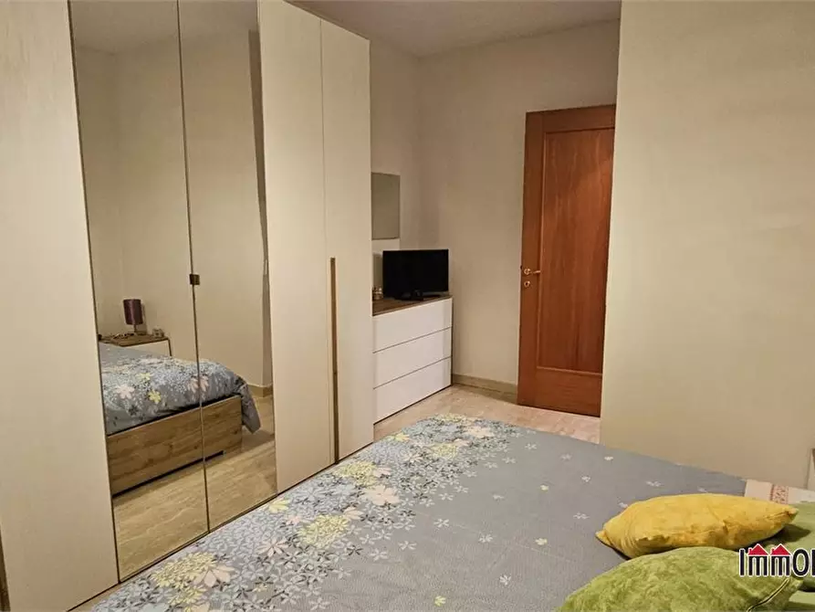 Immagine 5 di Appartamento in vendita  a Colle Di Val D'elsa