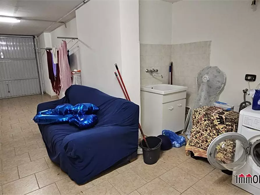 Immagine 9 di Appartamento in vendita  a Colle Di Val D'elsa