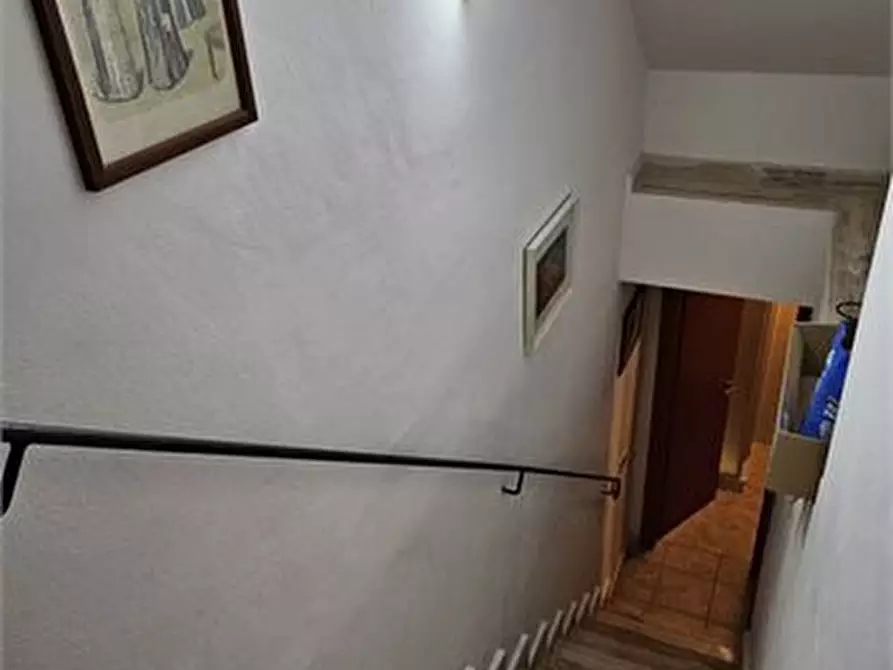 Immagine 10 di Appartamento in vendita  a Colle Di Val D'elsa