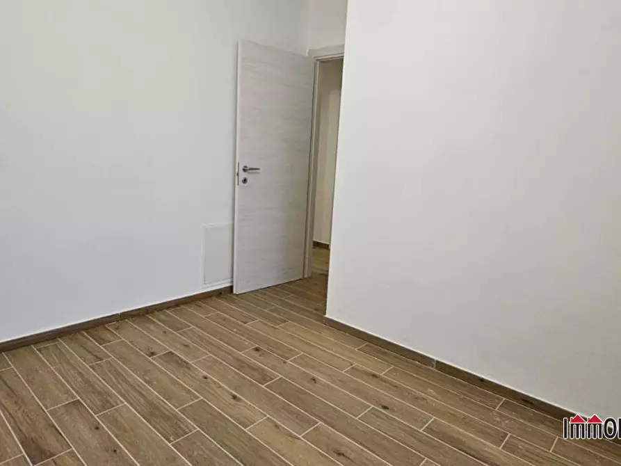 Immagine 6 di Appartamento in vendita  a Colle Di Val D'elsa