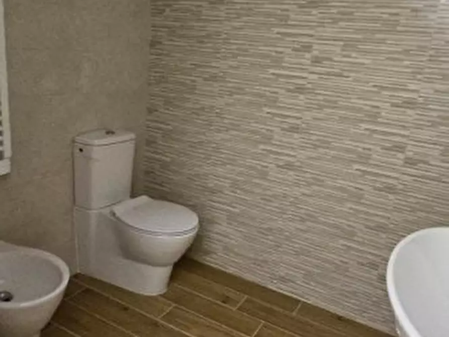 Immagine 9 di Appartamento in vendita  a Colle Di Val D'elsa