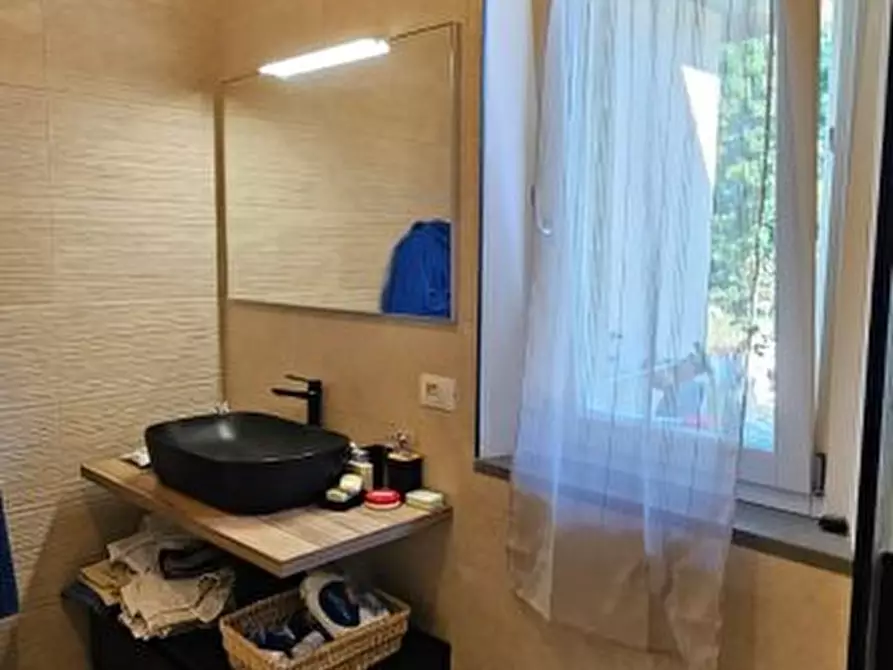 Immagine 10 di Appartamento in vendita  a Colle Di Val D'elsa