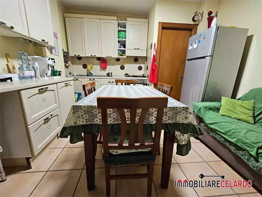 Immagine 2 di Appartamento in vendita  a Colle Di Val D'elsa