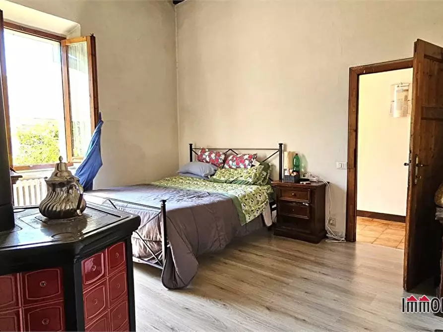 Immagine 5 di Appartamento in vendita  a Colle Di Val D'elsa
