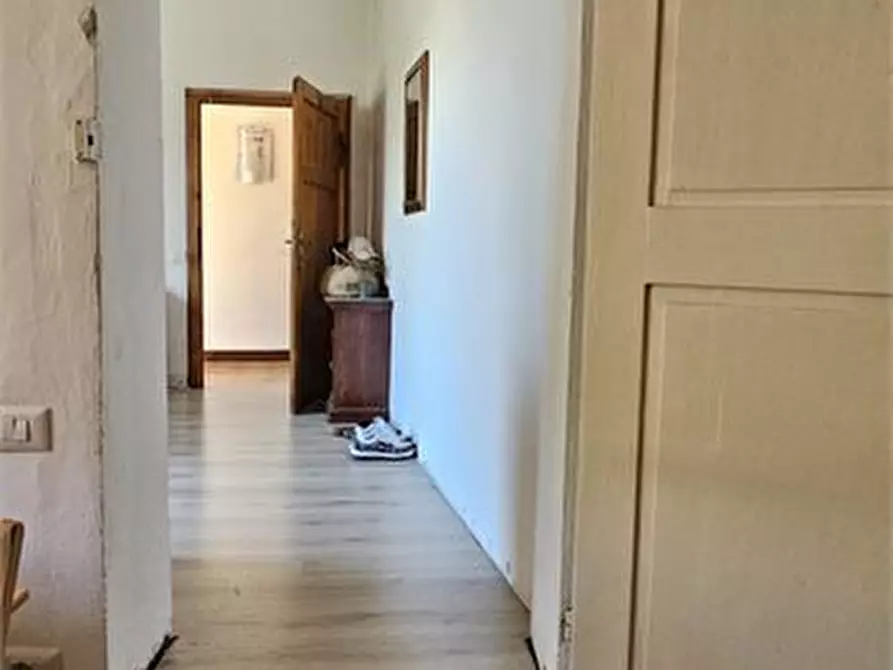 Immagine 3 di Appartamento in vendita  a Colle Di Val D'elsa