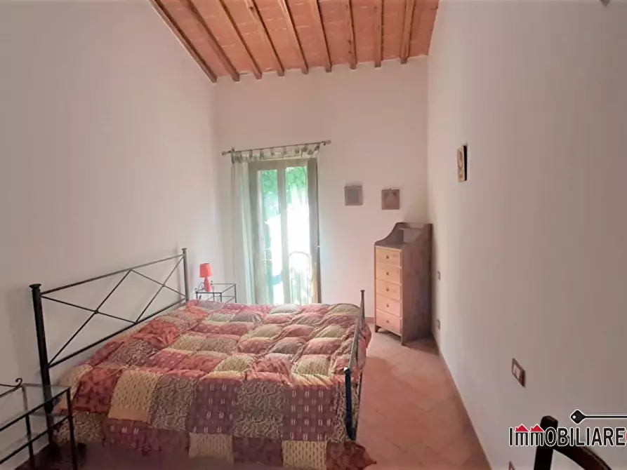 Immagine 4 di Appartamento in vendita  a Radicondoli