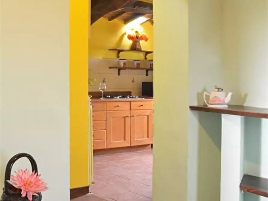 Immagine 3 di Appartamento in vendita  a San Gimignano