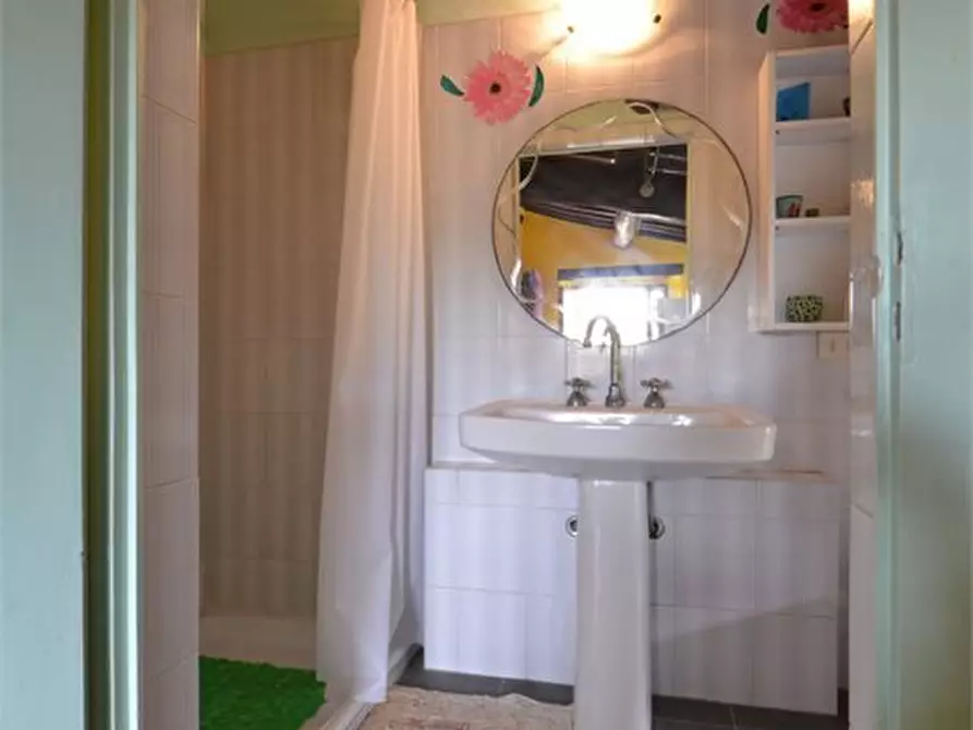 Immagine 8 di Appartamento in vendita  a San Gimignano