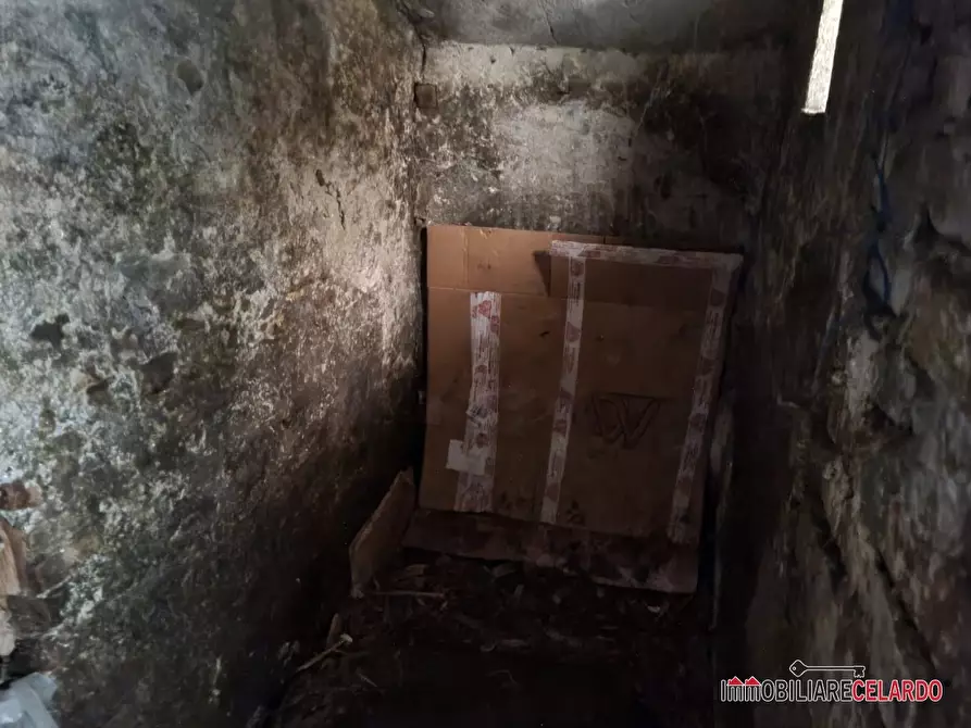 Immagine 7 di Appartamento in vendita  a San Gimignano