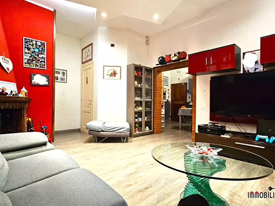 Immagine 1 di Appartamento in vendita  a Colle Di Val D'elsa