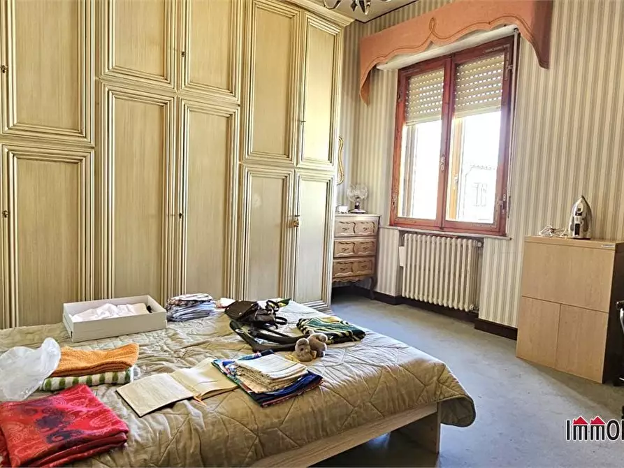 Immagine 9 di Appartamento in vendita  a Siena