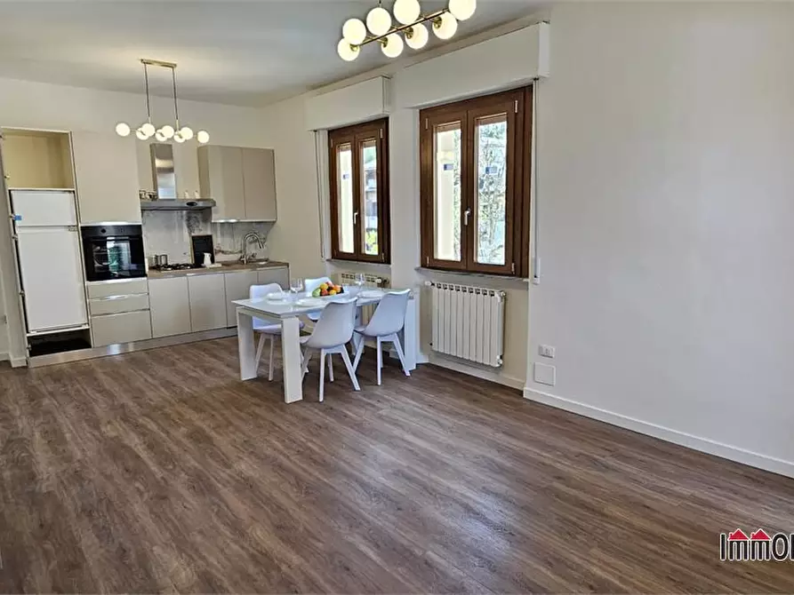 Immagine 9 di Appartamento in vendita  a Colle Di Val D'elsa