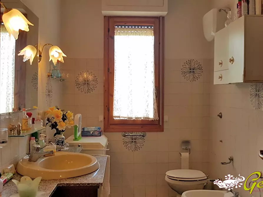 Immagine 9 di Appartamento in vendita  a San Gimignano