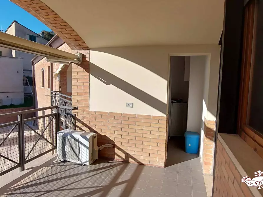 Immagine 7 di Appartamento in vendita  a San Gimignano