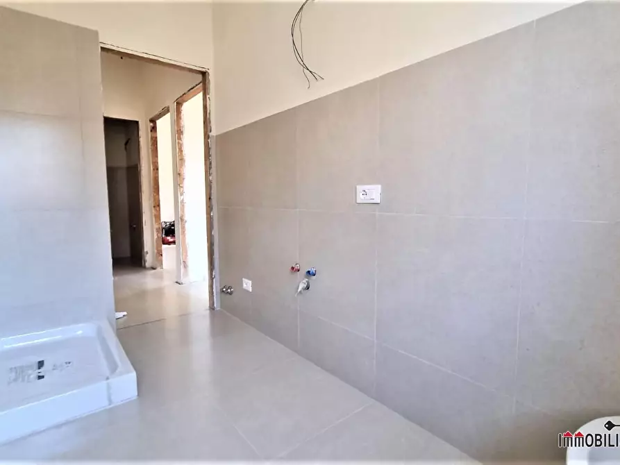 Immagine 9 di Appartamento in vendita  a Colle Di Val D'elsa