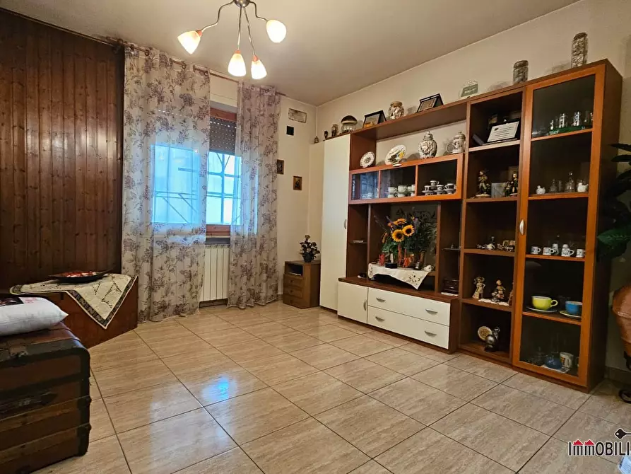 Immagine 1 di Appartamento in vendita  a Poggibonsi