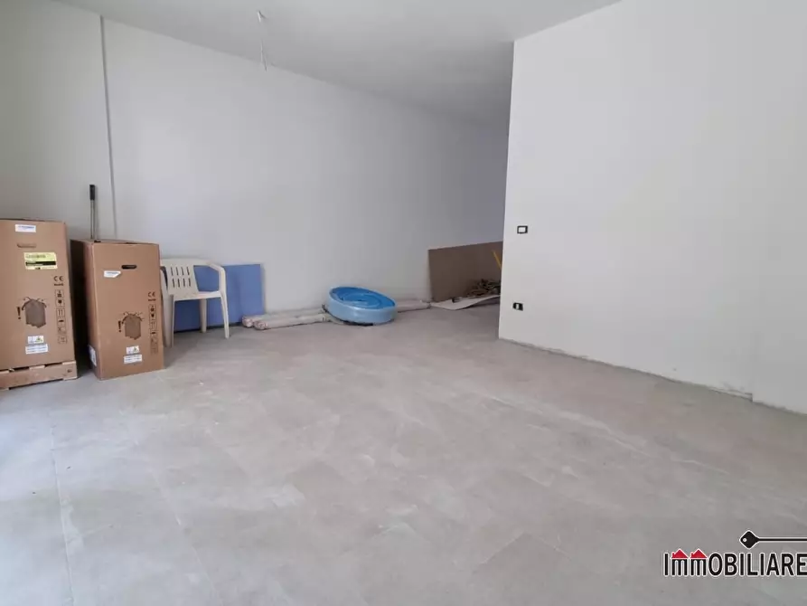 Immagine 5 di Appartamento in vendita  a Colle Di Val D'elsa