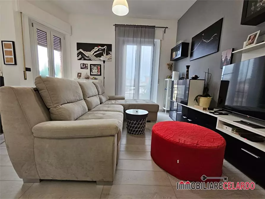 Immagine 3 di Appartamento in vendita  a Colle Di Val D'elsa