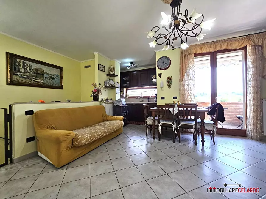 Immagine 1 di Appartamento in vendita  a Colle Di Val D'elsa