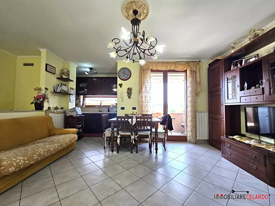 Immagine 3 di Appartamento in vendita  a Colle Di Val D'elsa