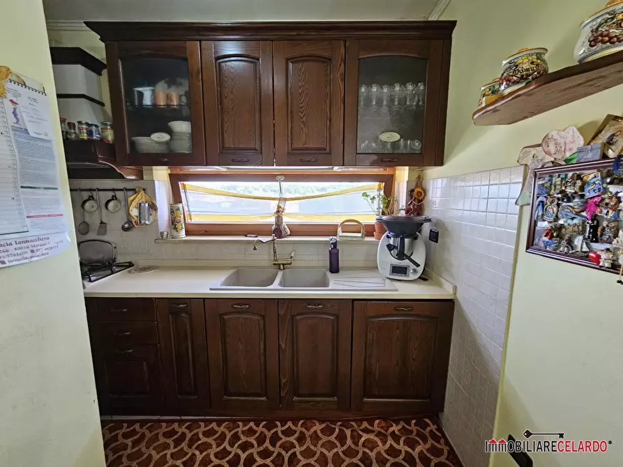 Immagine 6 di Appartamento in vendita  a Colle Di Val D'elsa