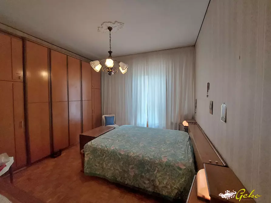 Immagine 6 di Appartamento in vendita  a San Gimignano