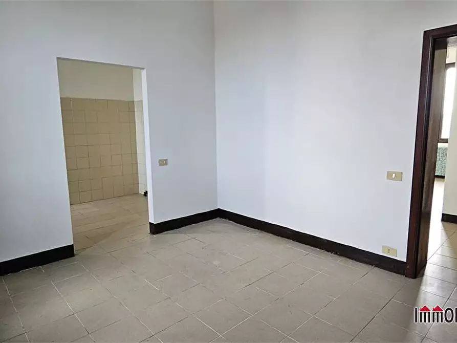 Immagine 3 di Appartamento in vendita  a Casole D'elsa