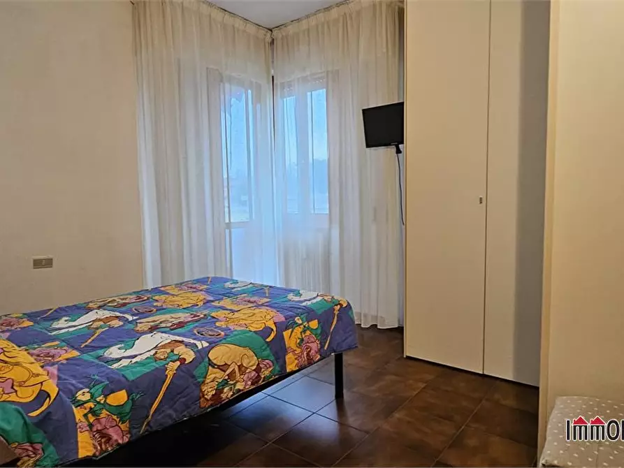 Immagine 10 di Appartamento in vendita  a Colle Di Val D'elsa